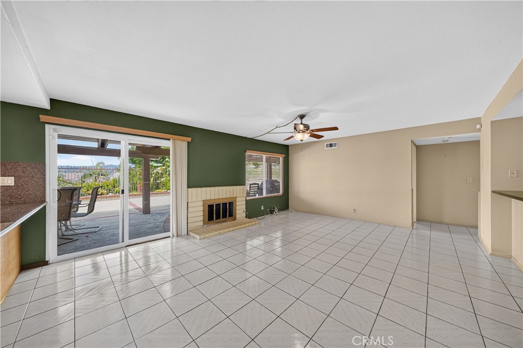1421 Lemon Tree Court Property Photo 22