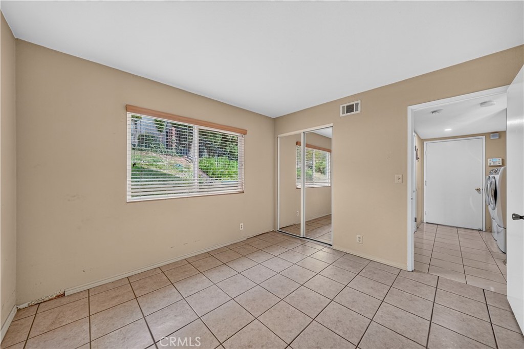1421 Lemon Tree Court Property Photo 32