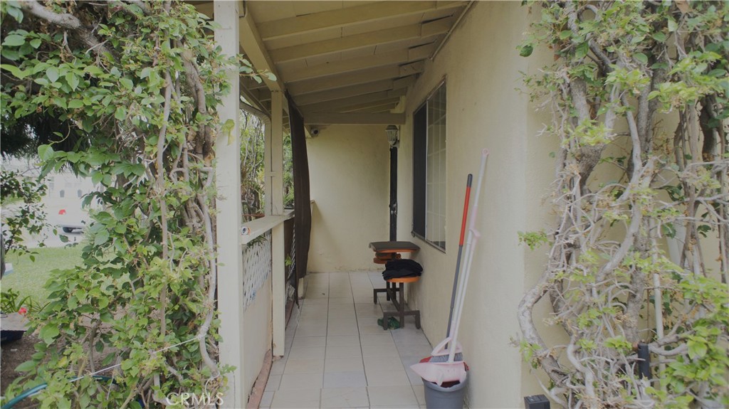 11734 Telechron Property Photo 5