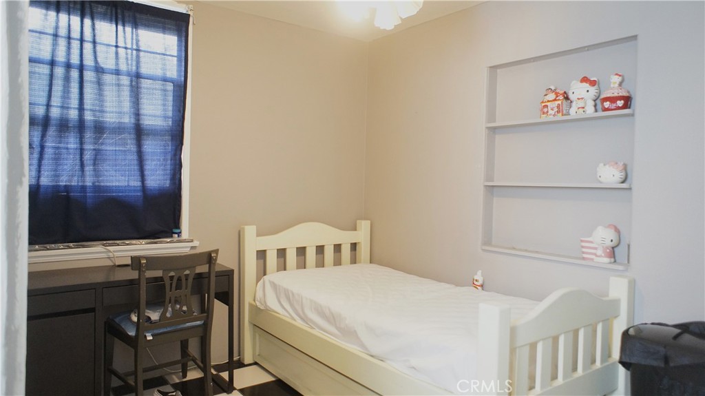 11734 Telechron Property Photo 12