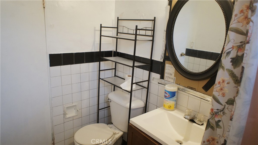 11734 Telechron Property Photo 15