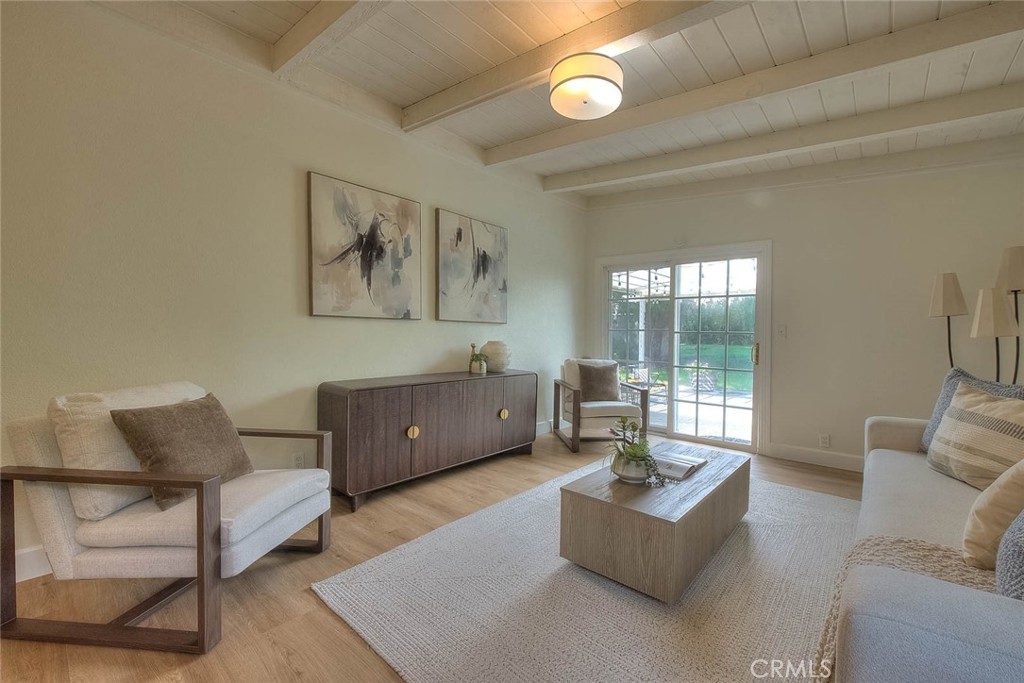 1933 W Jacaranda Place Property Photo 18