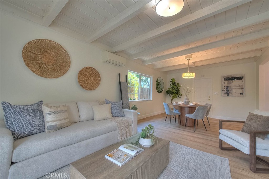 1933 W Jacaranda Place Property Photo 19