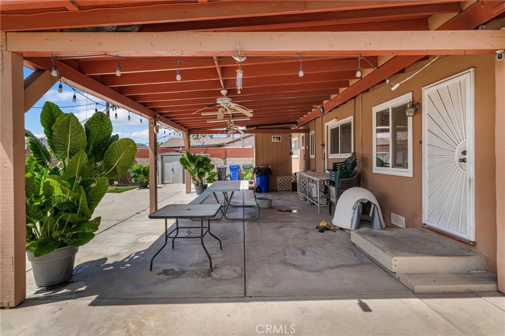 394 S Eucalyptus Property Photo 28