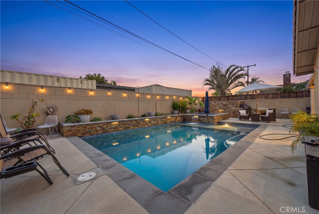 11512 Samoline Property Photo 3