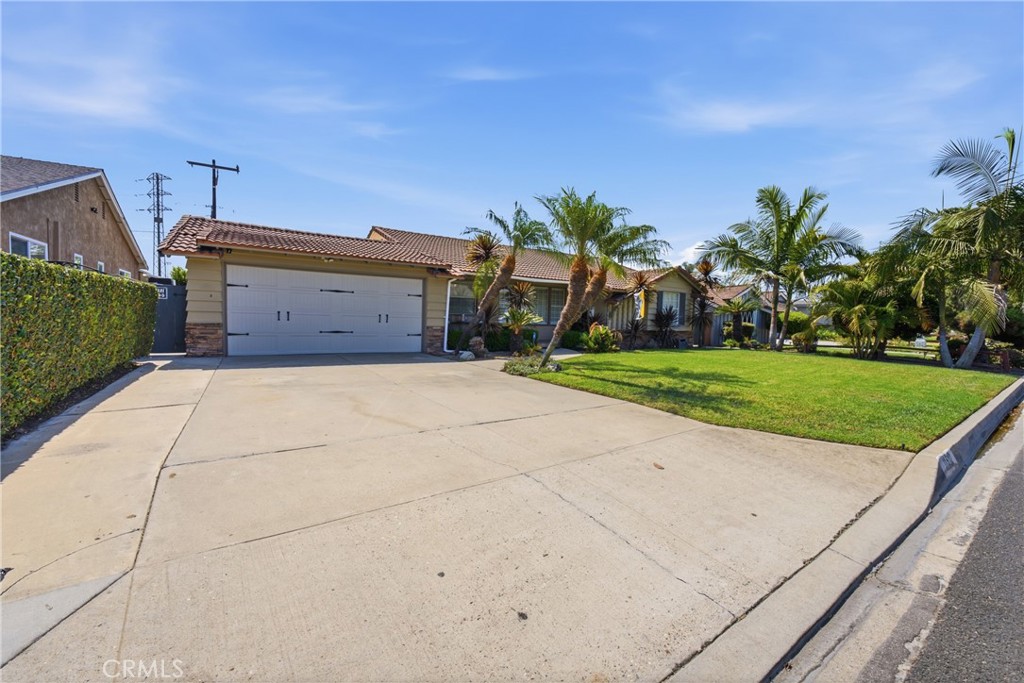 11512 Samoline Property Photo 7