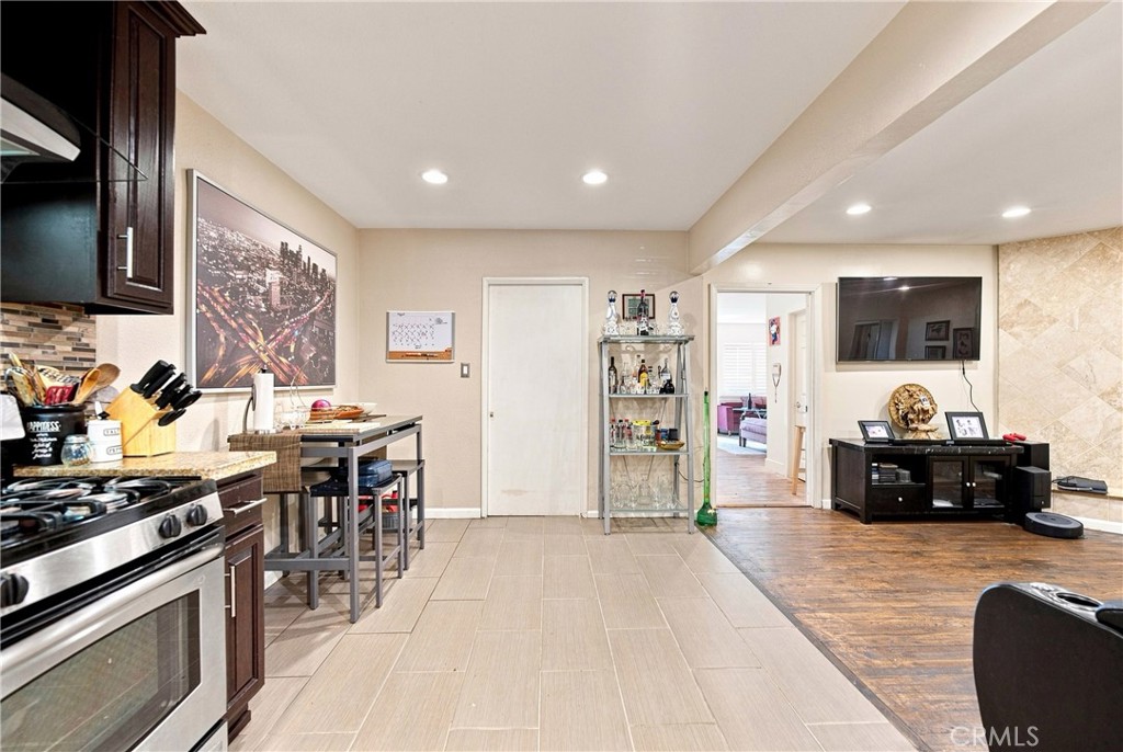 11512 Samoline Property Photo 24