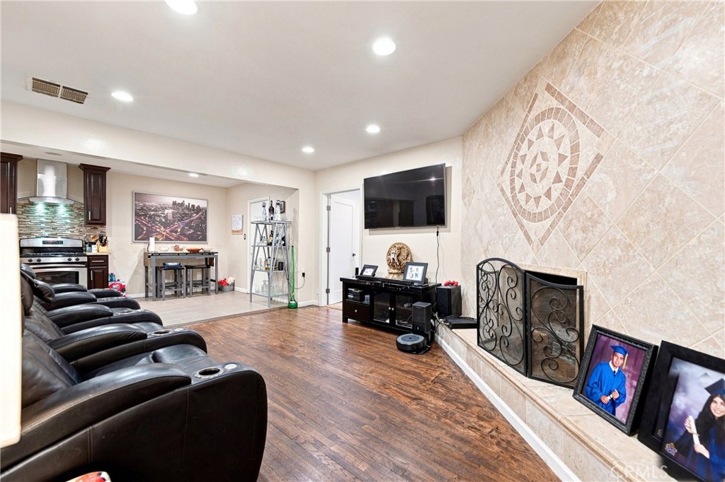 11512 Samoline Property Photo 25