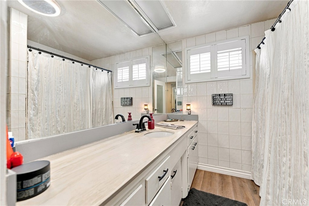 11512 Samoline Property Photo 31