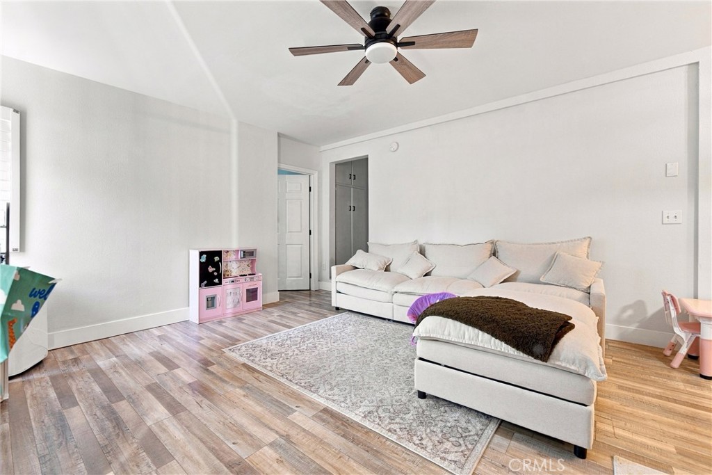 11512 Samoline Property Photo 33