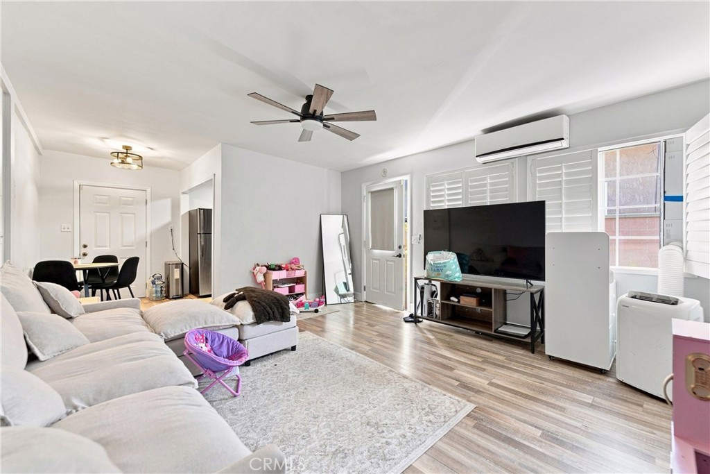 11512 Samoline Property Photo 34