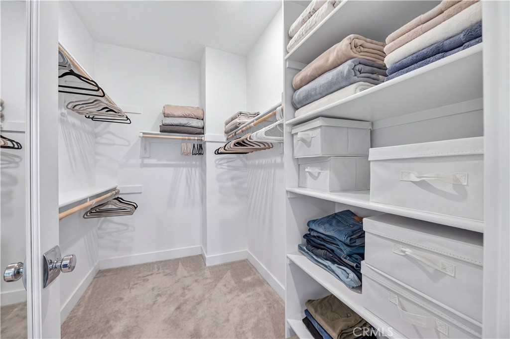 511 Tamarind Way E Property Photo 23