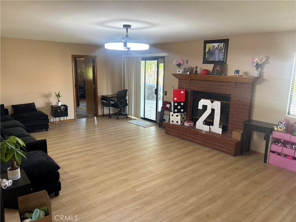 4050 Bordeaux Lane Property Photo 3