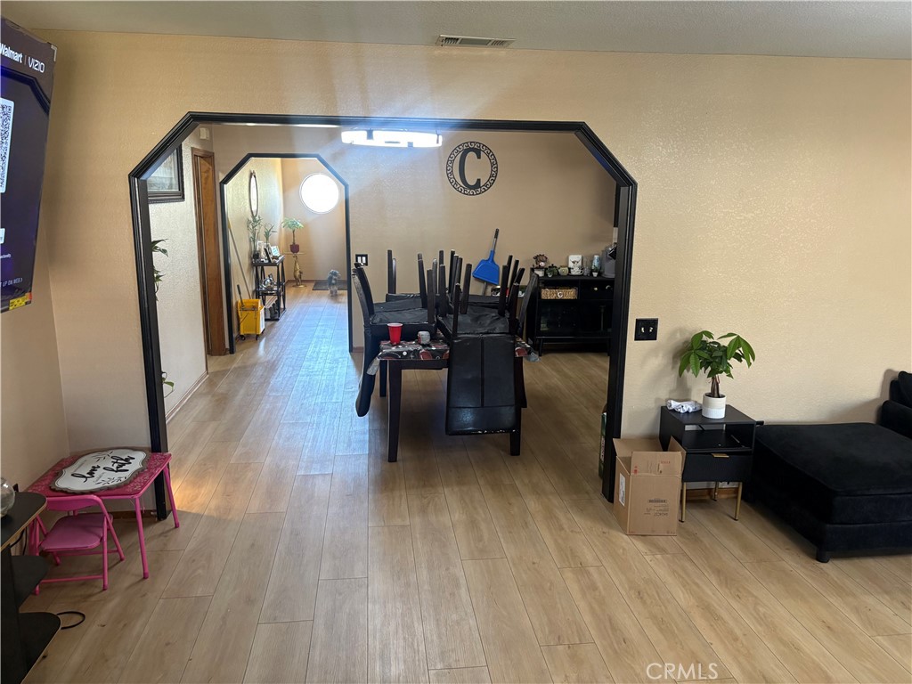 4050 Bordeaux Lane Property Photo 4