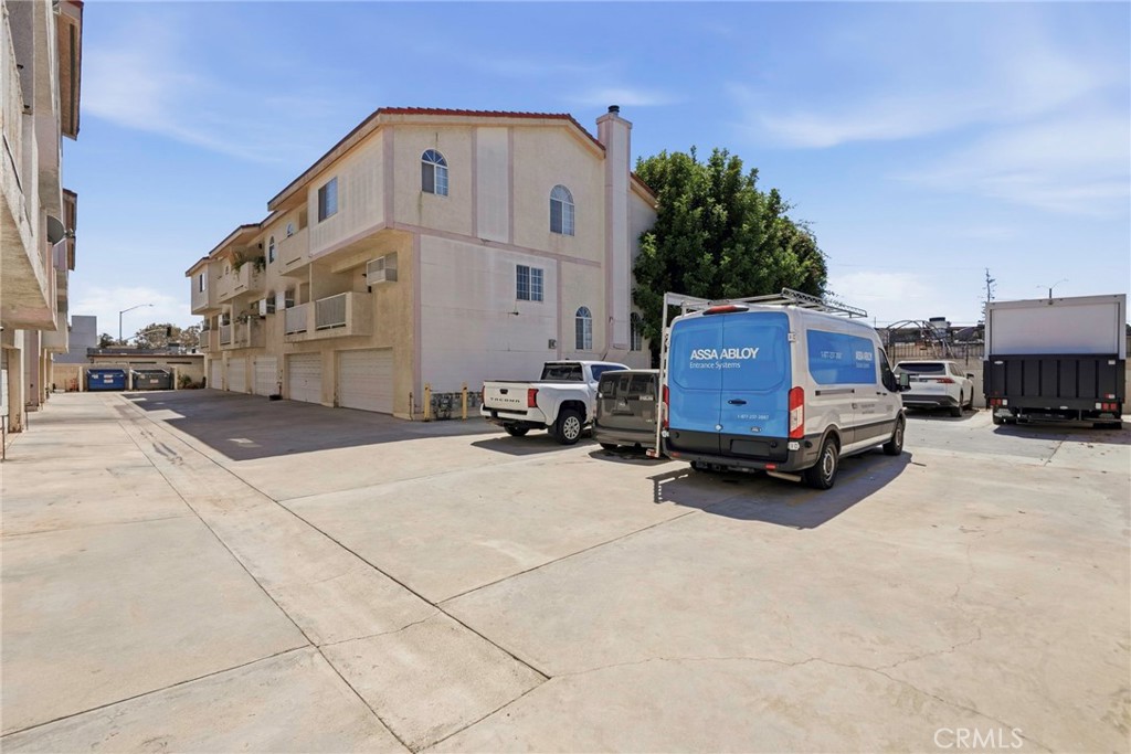 12040 Orange Property Photo 4