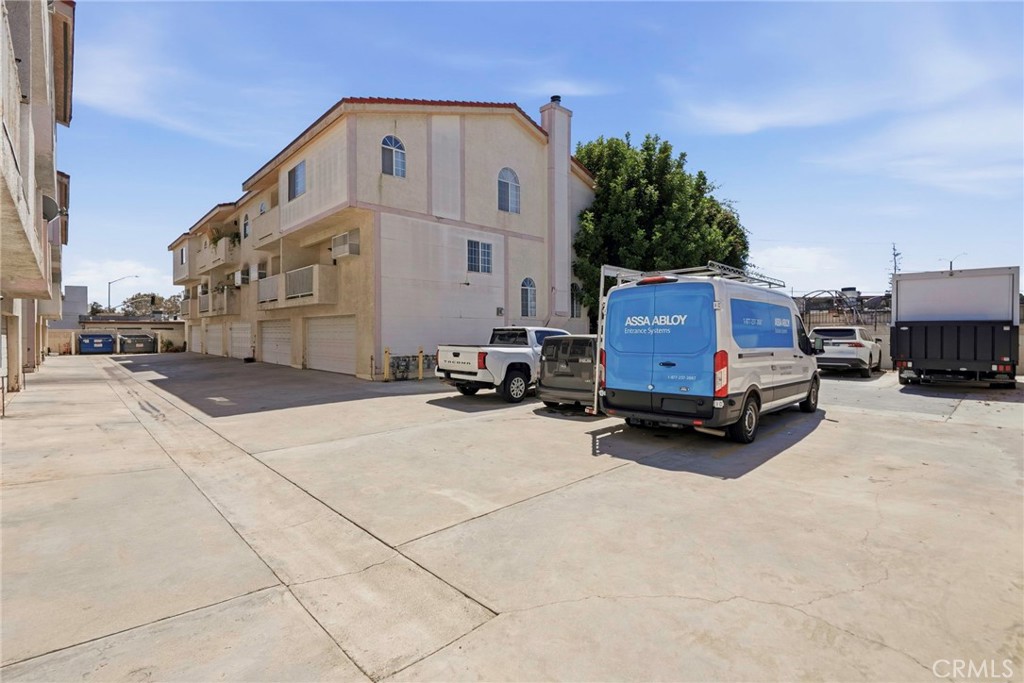 12042 Orange Property Photo 7