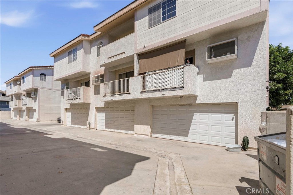12042 Orange Property Photo 8