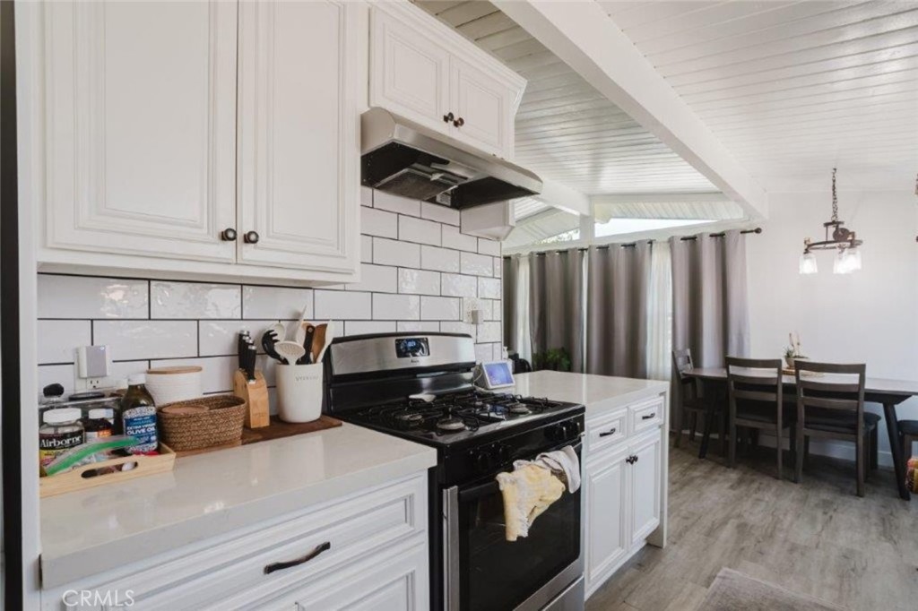 5220 N Vogue Avenue Property Photo 12