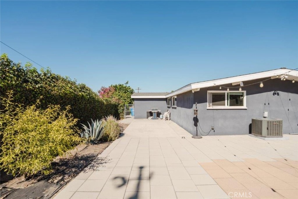5220 N Vogue Avenue Property Photo 31