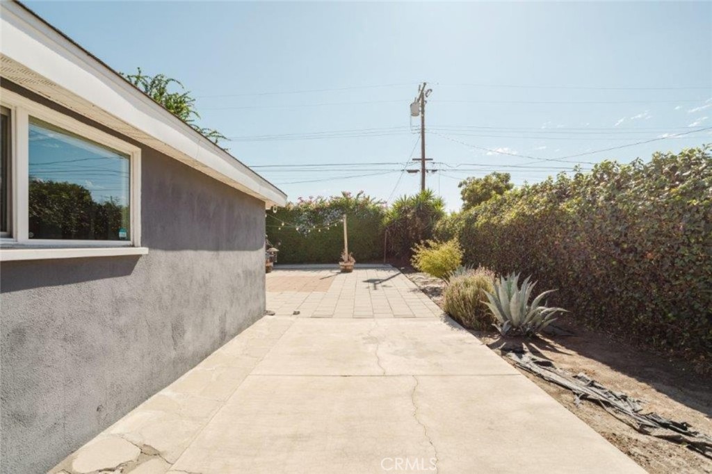 5220 N Vogue Avenue Property Photo 33