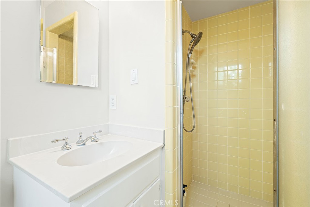 240 Los Felicas Property Photo 19