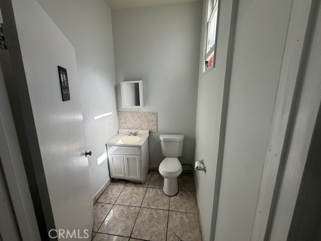 6350 Miles Property Photo 4