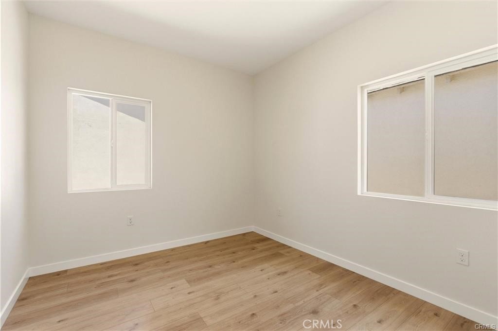 2155 Euclid Avenue B Property Photo 7