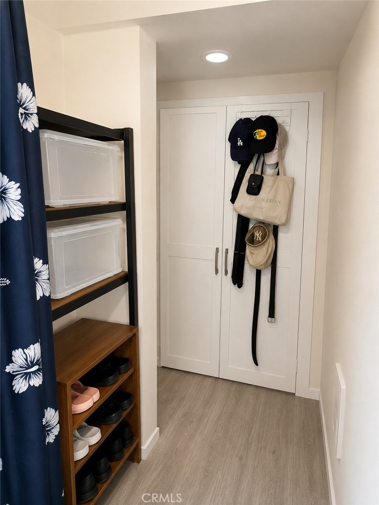 23204 Sesame Street C Property Photo 5