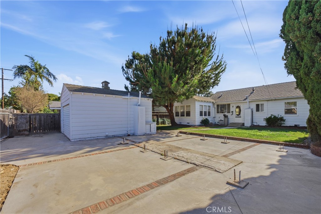 2860 Daisy Avenue Property Photo 29