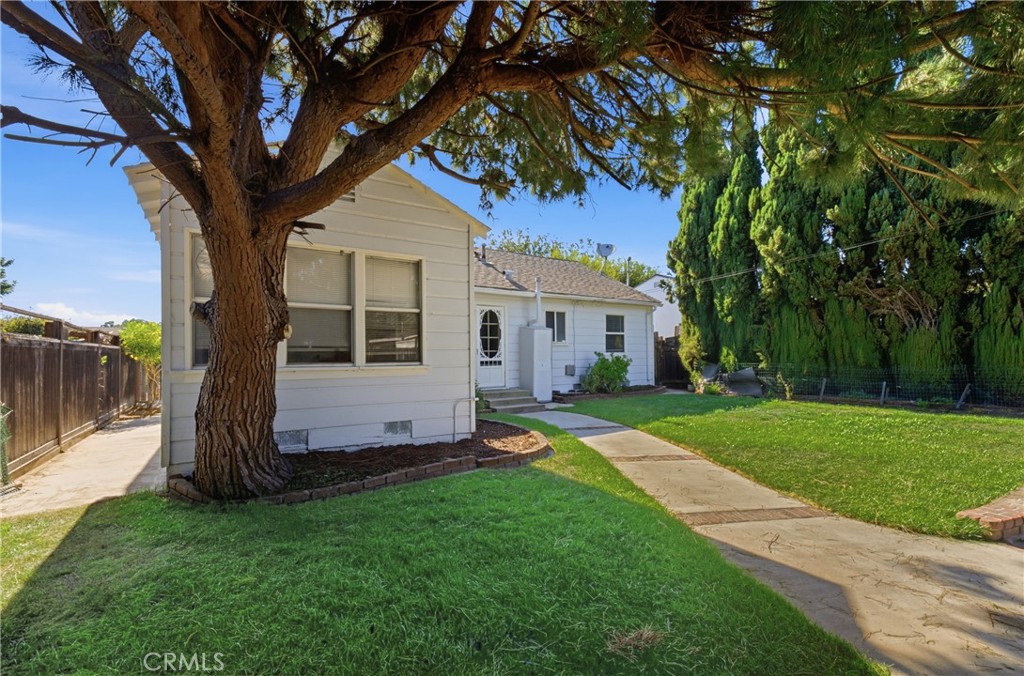 2860 Daisy Avenue Property Photo 32