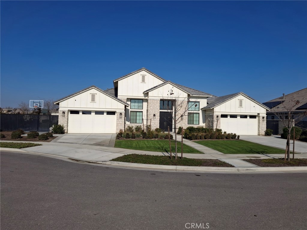 12322 Champlin Place Property Photo 1