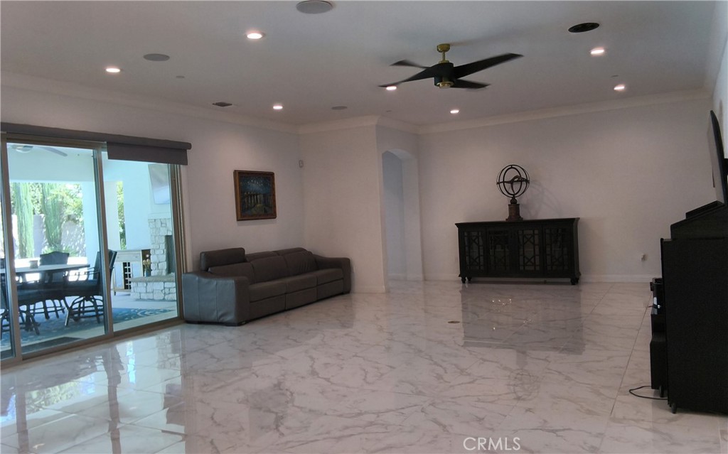 12322 Champlin Place Property Photo 3