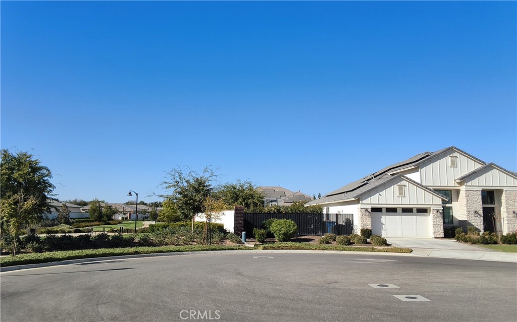 12322 Champlin Place Property Photo 23