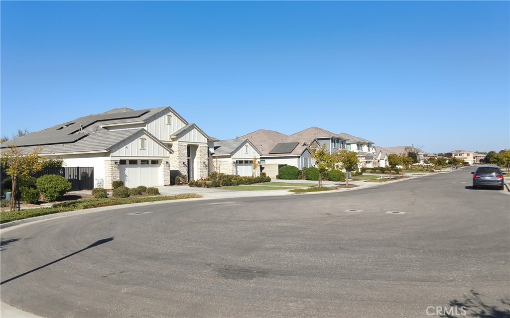 12322 Champlin Place Property Photo 24