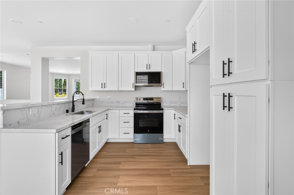 595 E 12th Street Property Photo 1