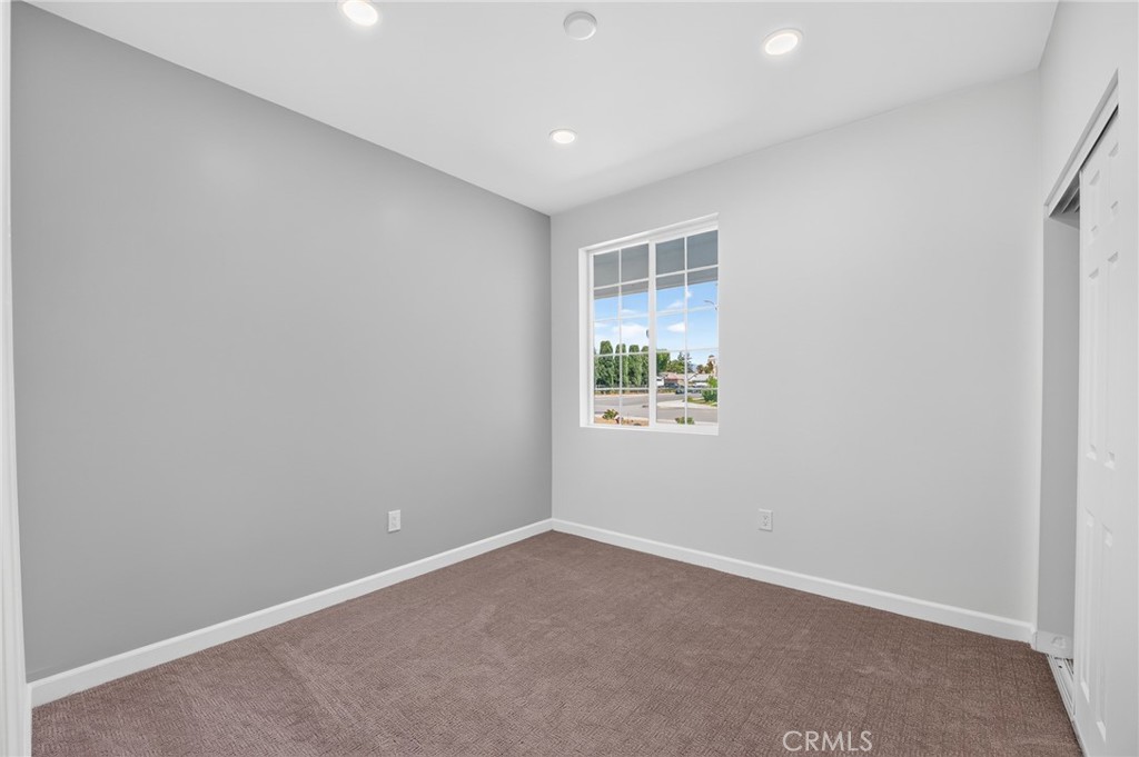 595 E 12th Street Property Photo 14