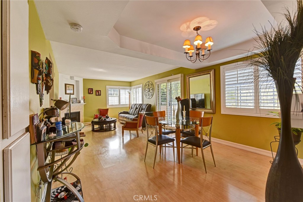 535 W 4th 201 Property Photo 3