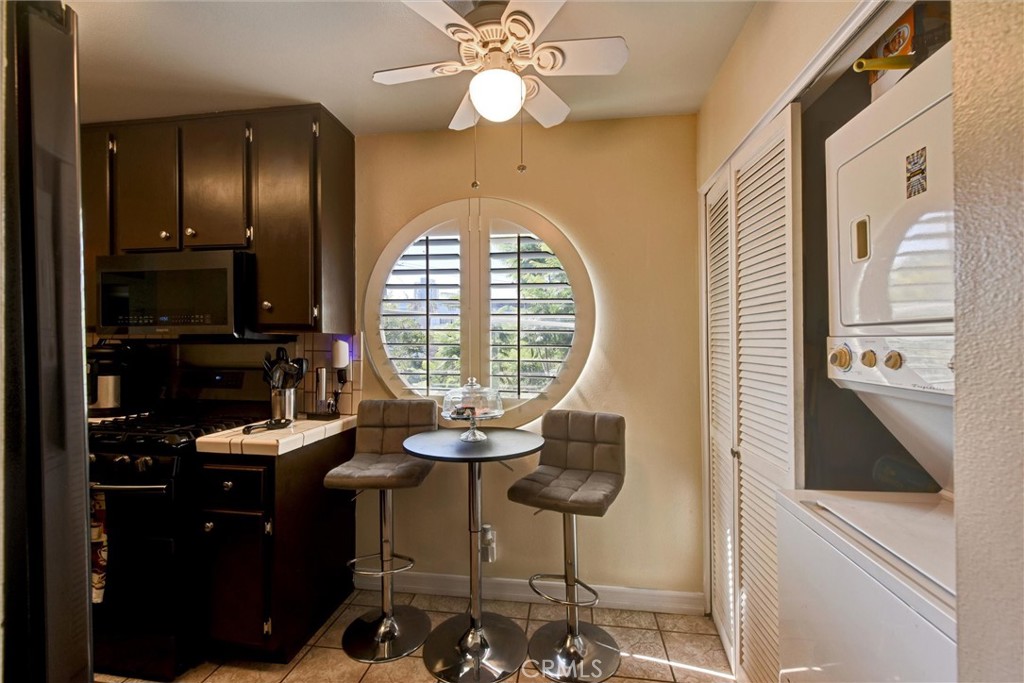 535 W 4th 201 Property Photo 10