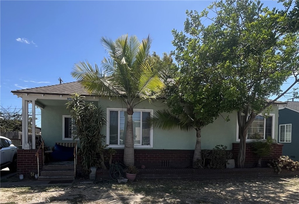 3238 Marine Ave Property Photo 1