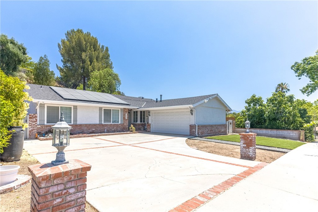 22201 Barbacoa Property Photo 4