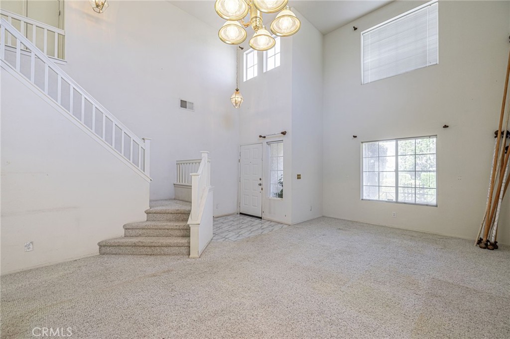 36632 Oak Hill Street Property Photo 9