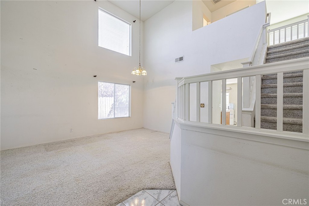 36632 Oak Hill Street Property Photo 12