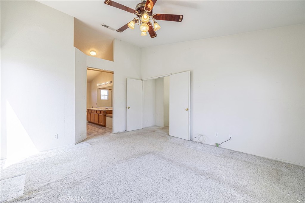 36632 Oak Hill Street Property Photo 34