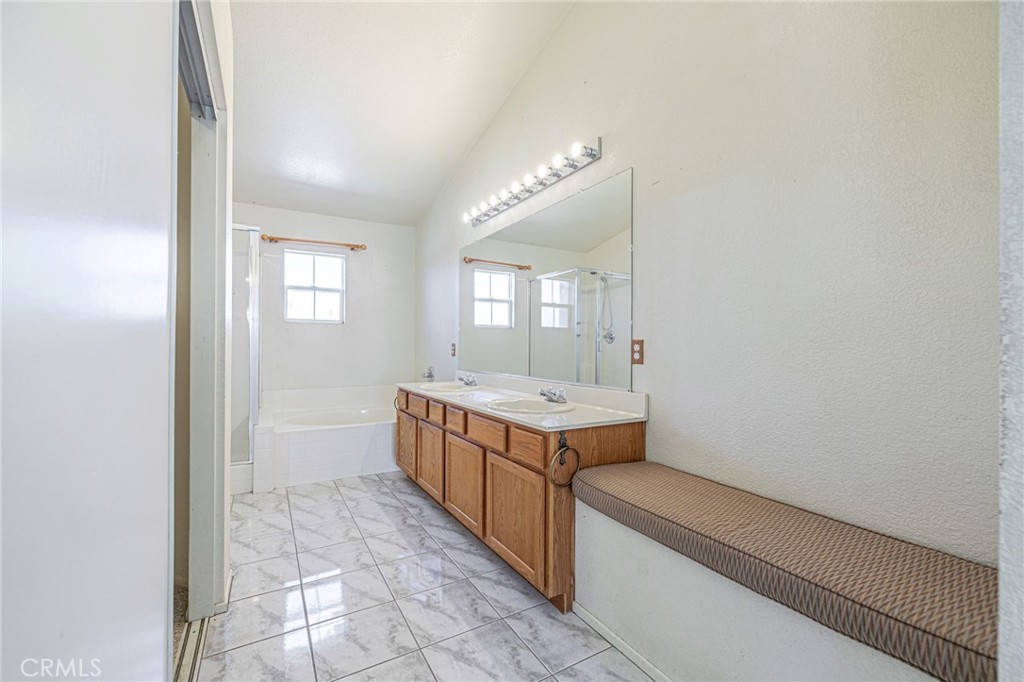 36632 Oak Hill Street Property Photo 35