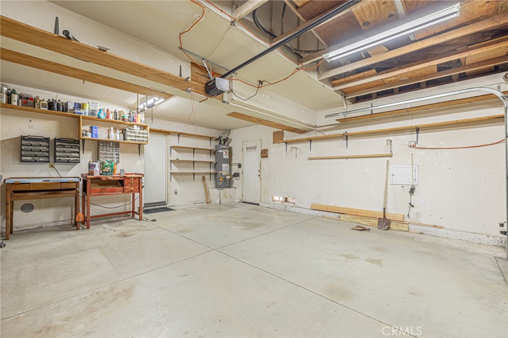 36632 Oak Hill Street Property Photo 45