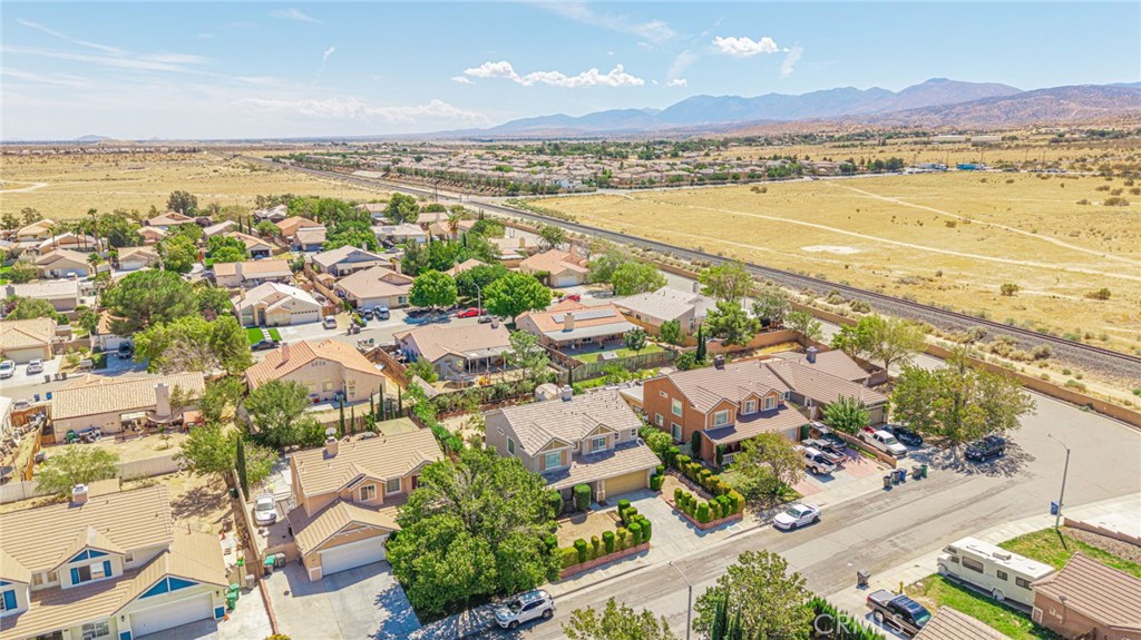 36632 Oak Hill Street Property Photo 46