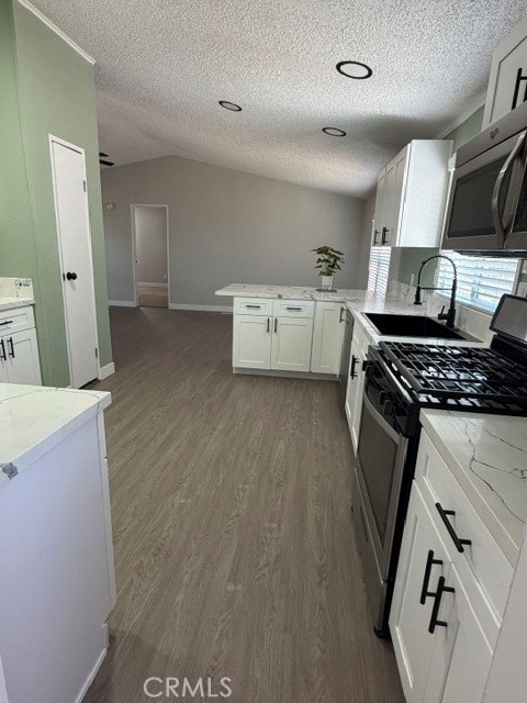 278 Yucca Property Photo 3