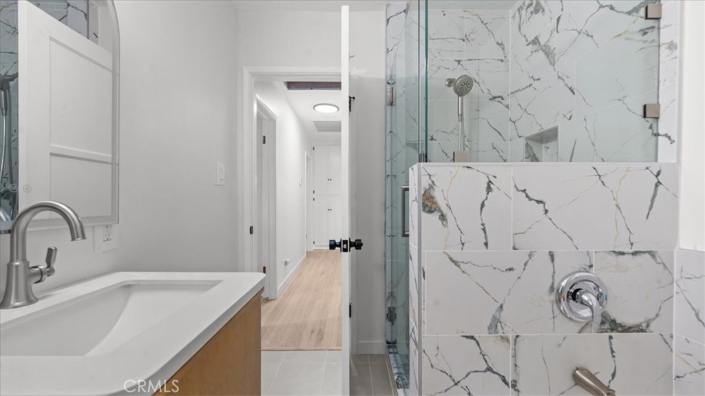 5618 Verdura Property Photo 23