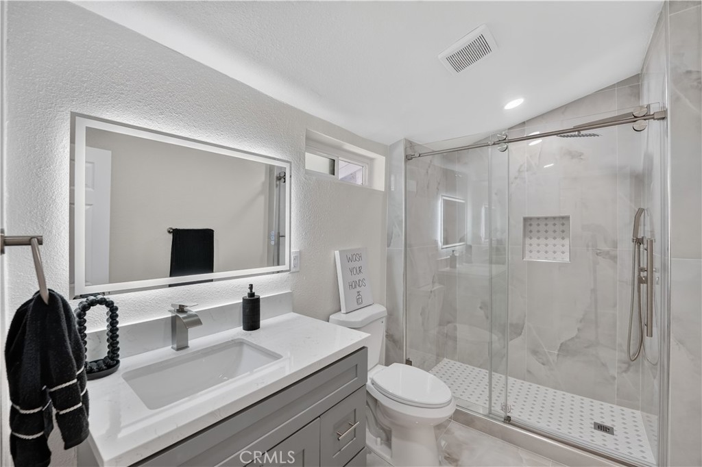 248 W N Property Photo 29