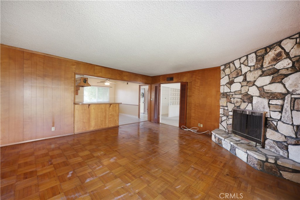 8635 Muller Property Photo 8